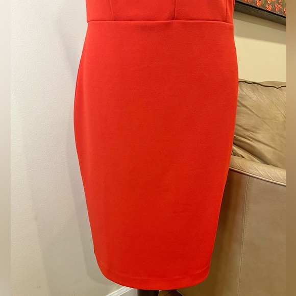 Banana Republic NWT Midi Sheath Dress Red Keyhole Neckline Size 8 - Picture 5 of 11